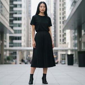 Beautiful Fully Lined Chiffon Pleated A-Line Skirt Size 42